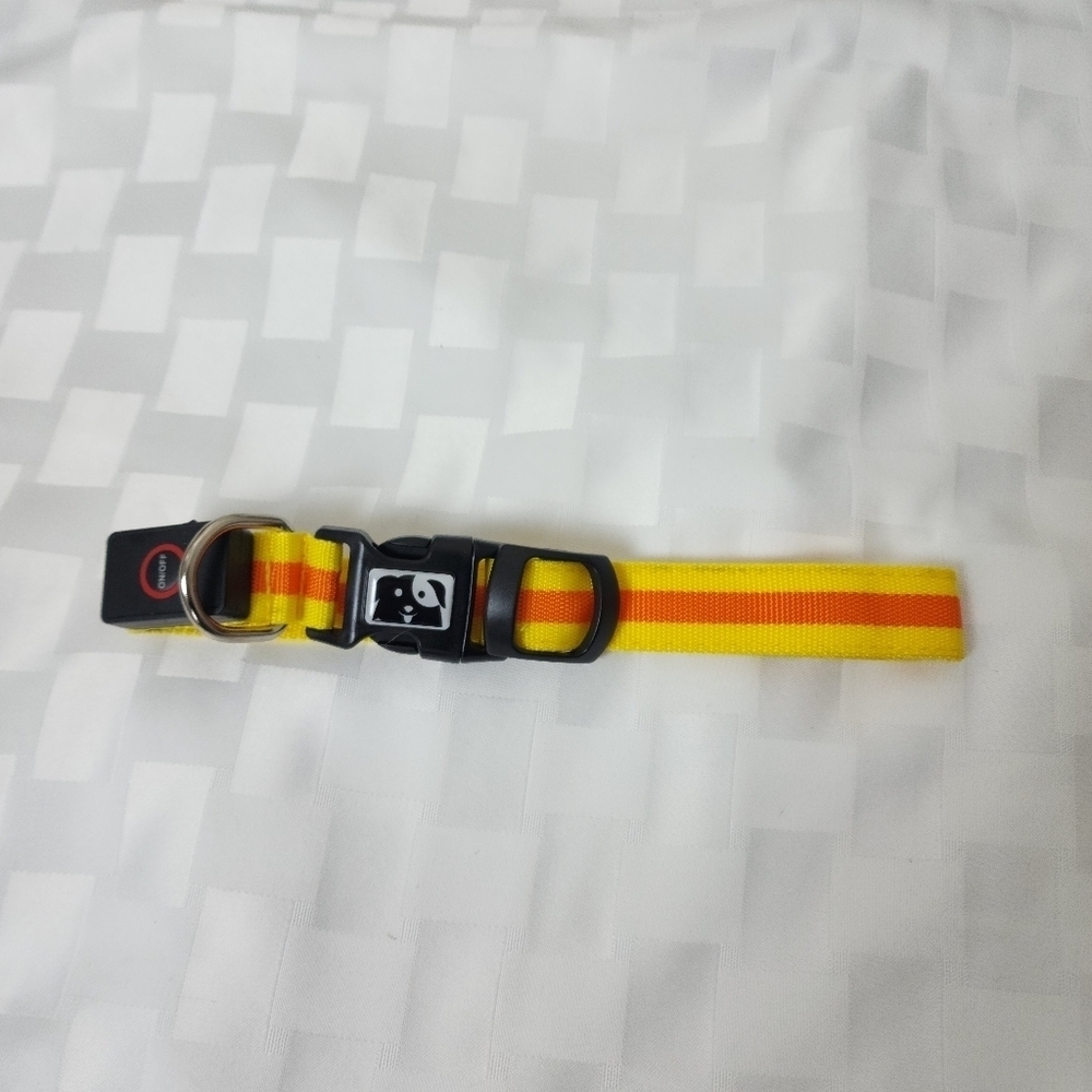 LED Light Up Dog Collar NWT Size L